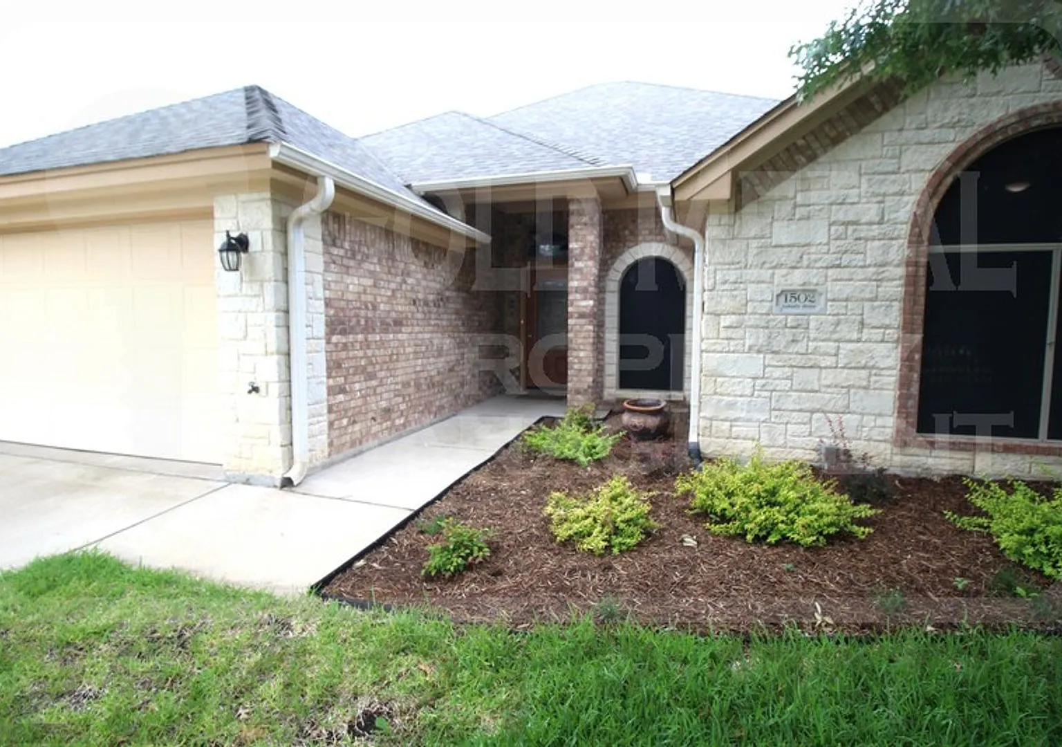 Now Leasing 1502 Loblolly Dr. — Photo 3