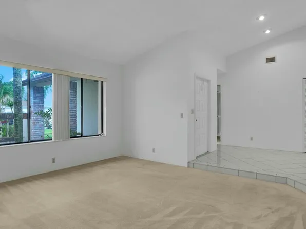 18356 181st Circle S, Boca Raton, FL 33498