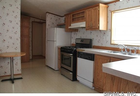 5th image of 7 Stoney Dr