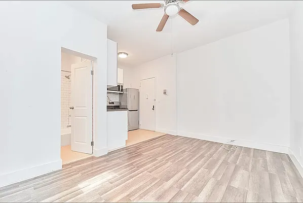 Rented by Living New York | media 12