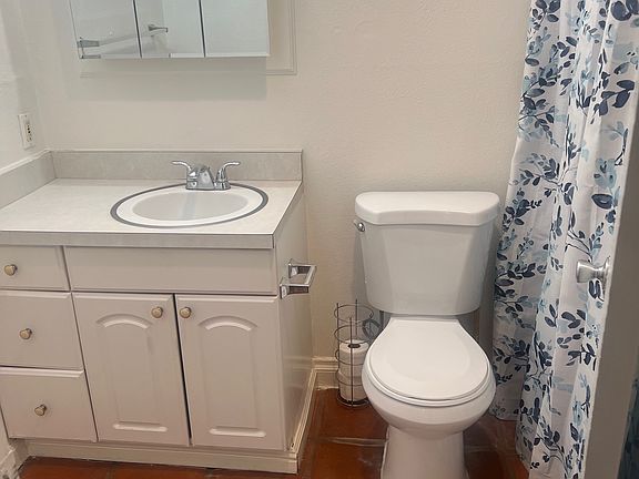 5th image of 74290 Candlewood St #6