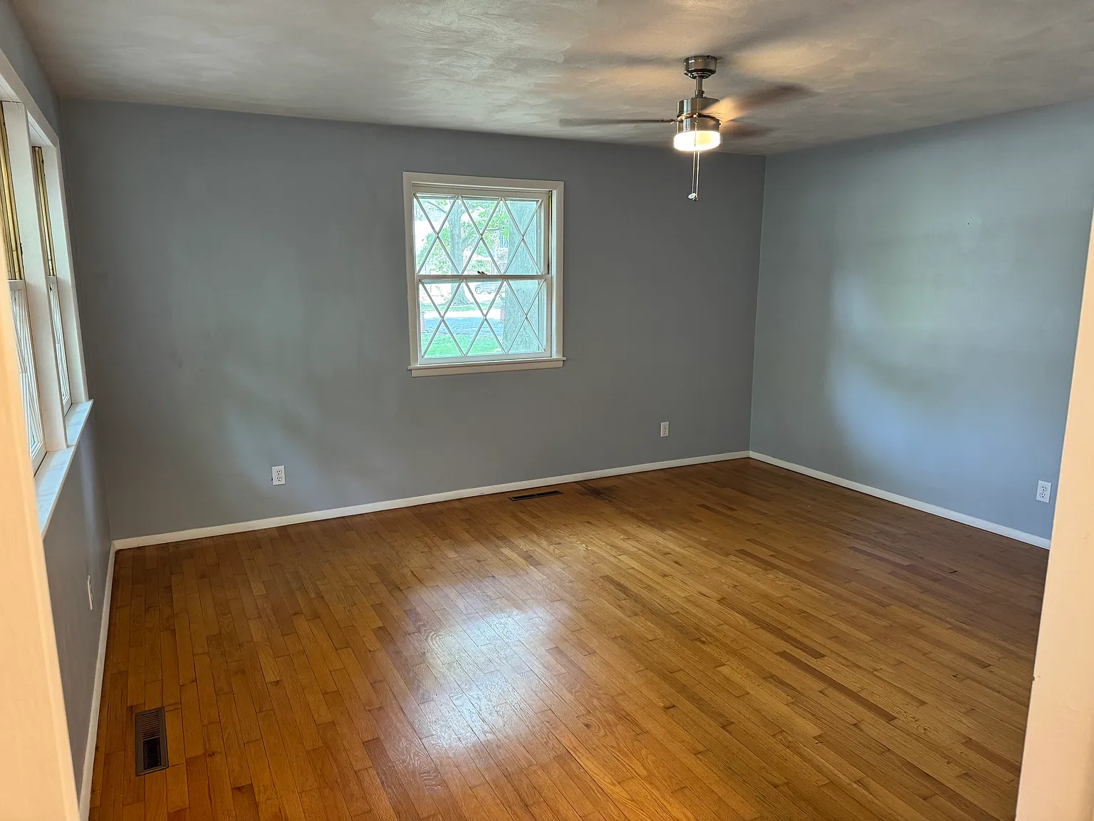 3 bed, 1524 sqft, $1,850 — Photo 4