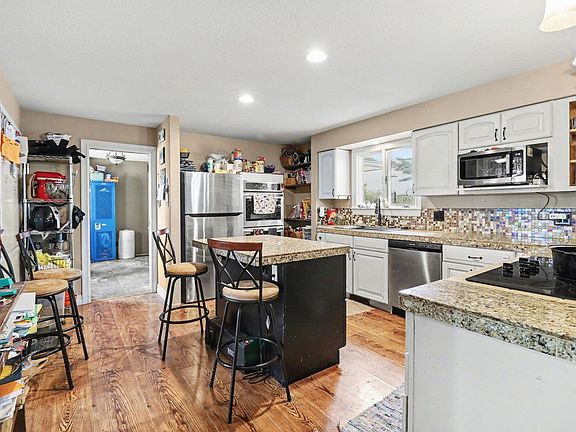 3rd image of 3333 W Jackson Rd