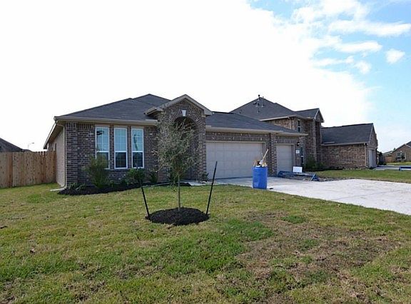 4th image of 810 Grassy Knoll Trl