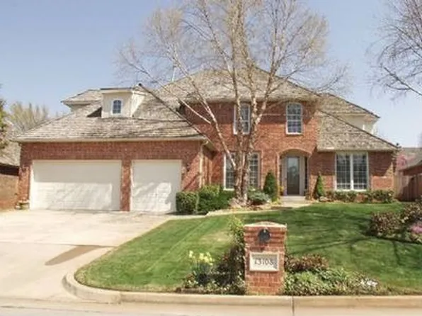 13108 Red Cedar Cir, Oklahoma City, OK 73131