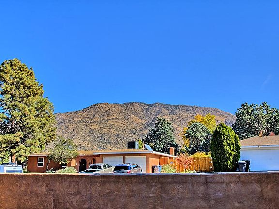 4th image of 2129 Marie Park Dr NE