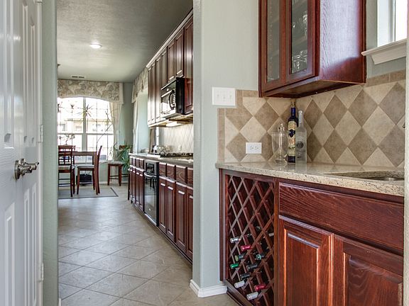 4th image of 4849 Cliburn Dr