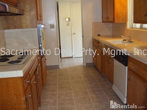 3rd image of 5115 Janell Way