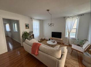 17 Pinckney St #1, Somerville, MA 02145