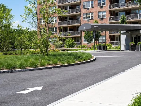 5900 Arlington Ave APT 8E, Bronx, NY 10471