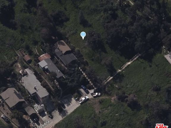 4th image of 4830 Eldred St