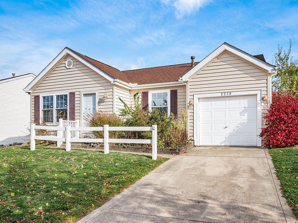 1st image of 2239 Breeze Hill Dr