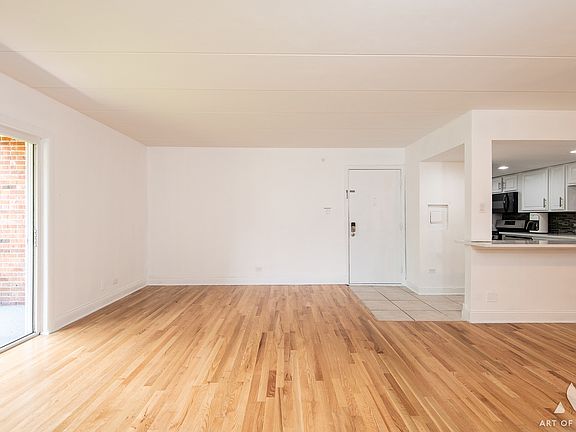 5th image of 9146 W 140th St APT 2SW