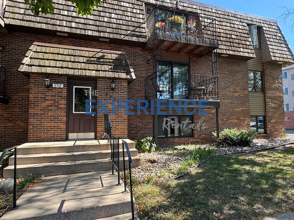 3712 S Terry Ave #201