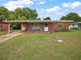 203 Windemere Ave, Eustis, FL 32726