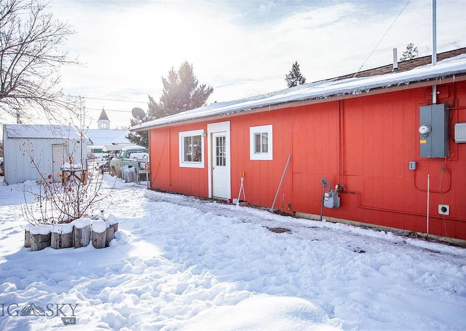 1st image of 209 S Weaver Ln