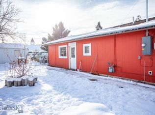 209 S Weaver Ln, Belgrade, MT 59714