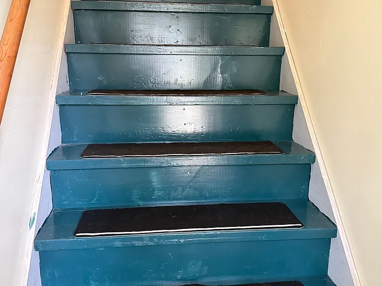 30 Laurel Ave — Photo 4