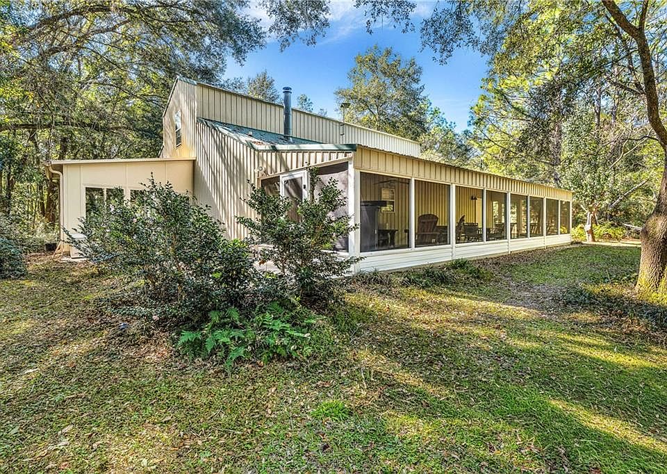 1st image of 23849 Common Oak Dr