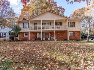3411 Langdale Dr, High Point, NC 27265