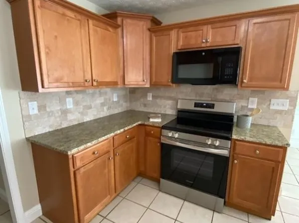 365 Pine Ridge Circle, Winterville, GA 30683
