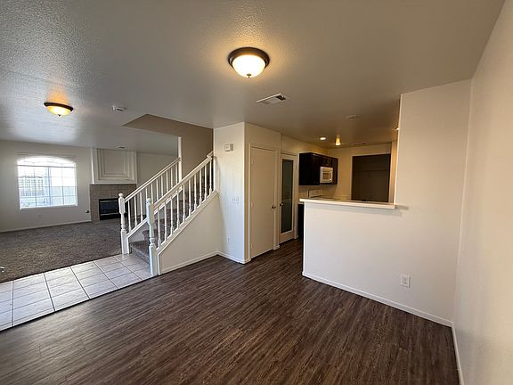 5th image of 8133 Autumn Star Ave