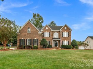 11903 Canter Dr, Charlotte, NC 28227