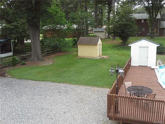 4th image of 112 Lee Ave