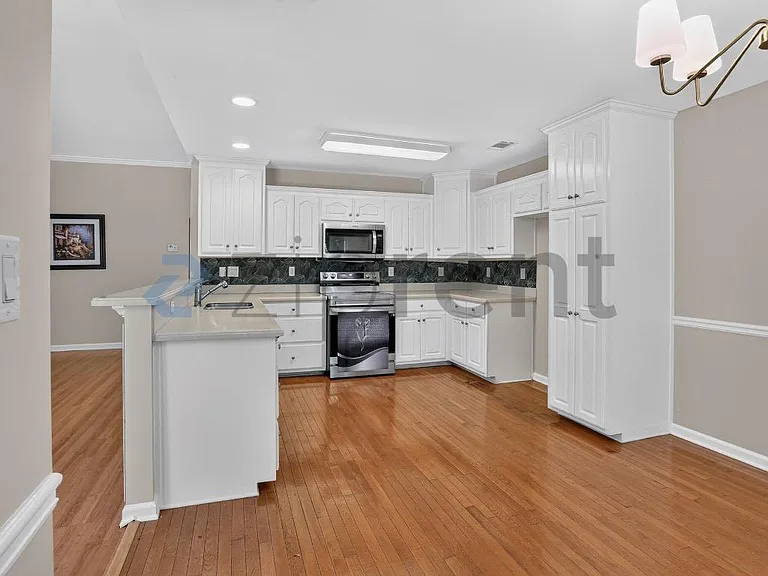 861 McCart Rd — Photo 12