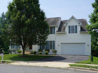 106 Orange Blossom Ct, Fredericksburg, VA 22405