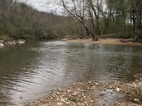 45 Blue Springs Cir, Elkland, MO 65644