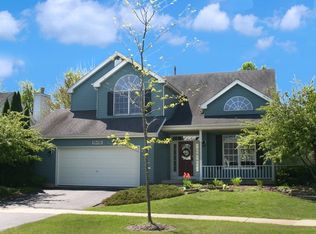 39W701 Howard Sq, Geneva, IL 60134