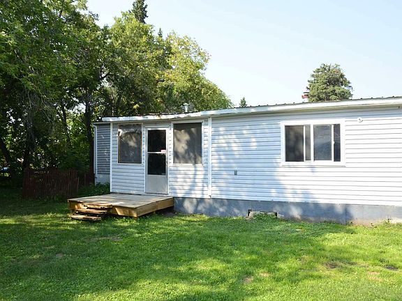 2nd image of 5022 49th St
