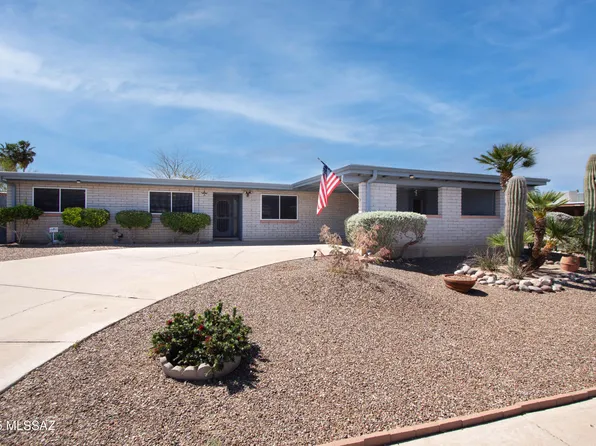 9400 E Myra Dr, Tucson, AZ 85730