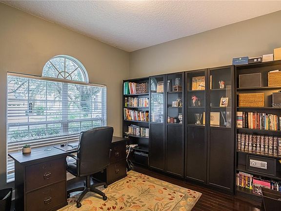 5th image of 5556 Berwood Dr
