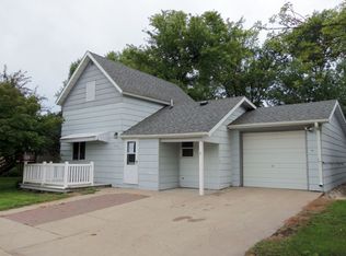 205 N Main St, Chokio, MN 56221