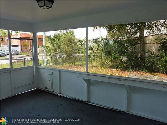 4th image of 7933 SW 8th St