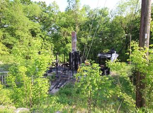 26 Wilson St, Enoree, SC 29335