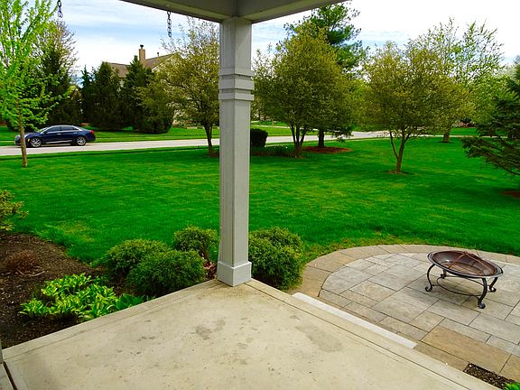 2nd image of 13249 Durham Cir