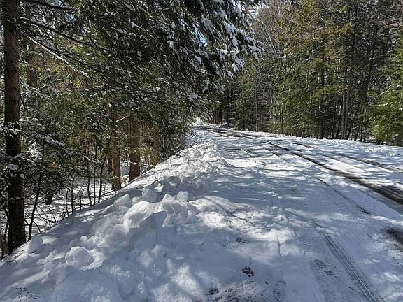 5th image of 224 Valley Road