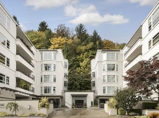2445 NW Westover Rd UNIT 204, Portland, OR 97210