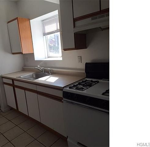 1st image of 133 Grand St APT 8