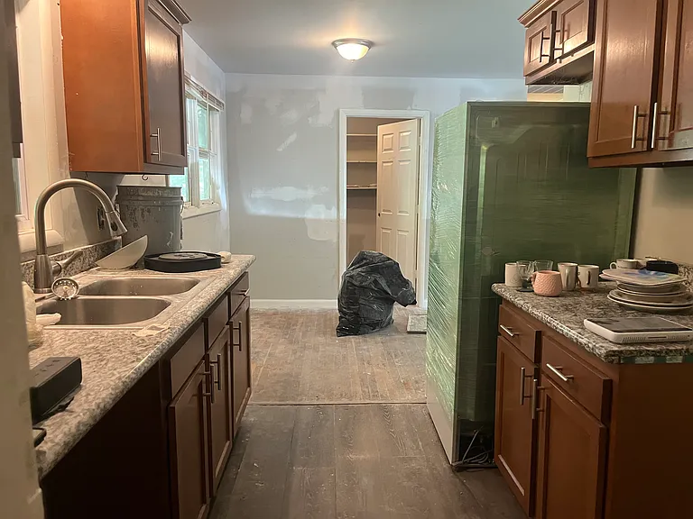 2116 SE 21st Ter — Photo 15
