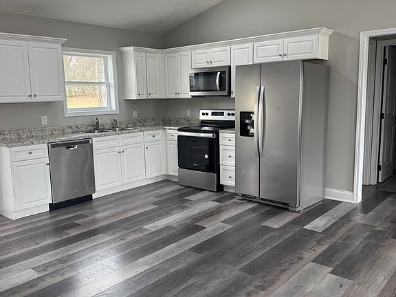 3rd image of 111 W End Ave #109