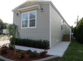 70 Cliff Dr, Mount Dora, FL 32757