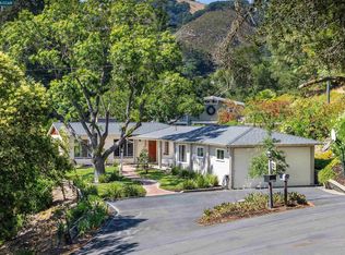 1133 N Thompson Rd, Lafayette, CA 94549