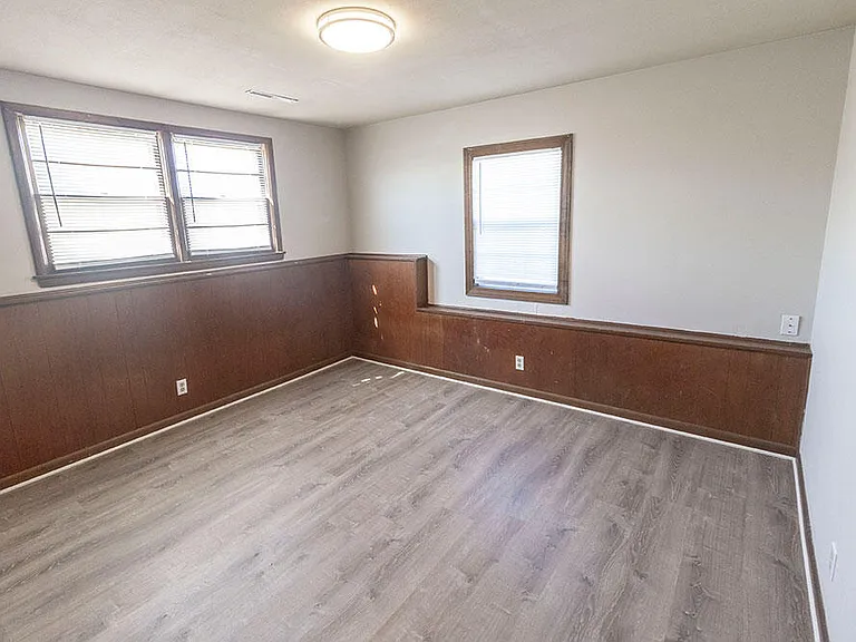 1804 Sylvan Ln #A — Photo 9