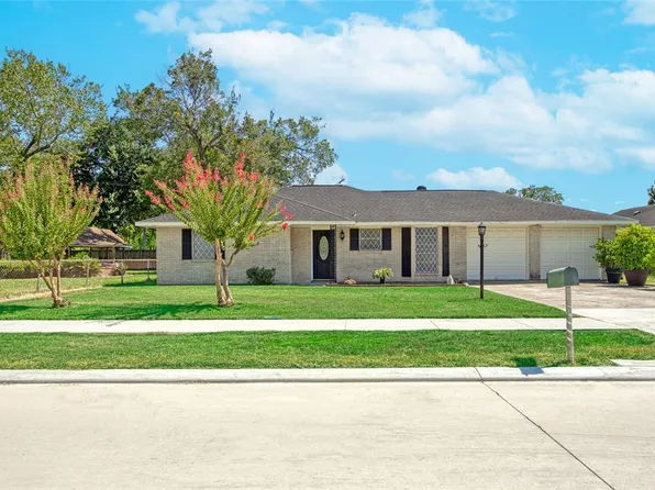 2710 Bluerock Street, Houston, TX 77039
