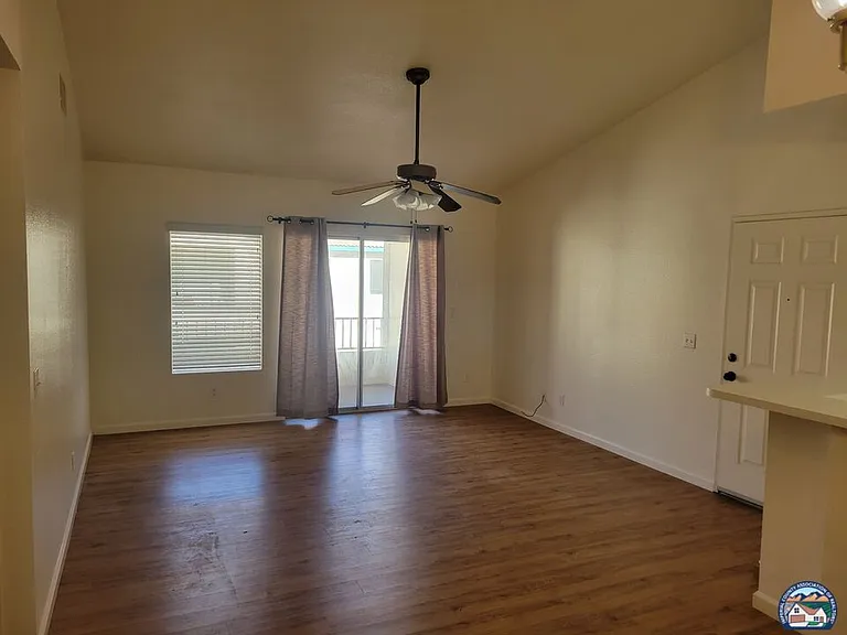 1200 Rodeo Dr #943 — Photo 8