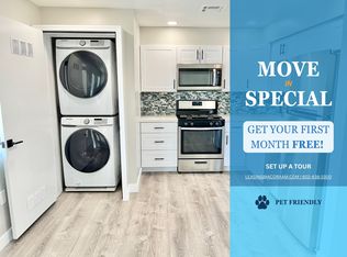 6701 E Cheery Lynn Rd APT B, Scottsdale, AZ 85251